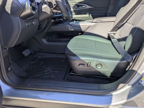 New 2026 Chevrolet Equinox EV LT w/ Comfort Package image 10