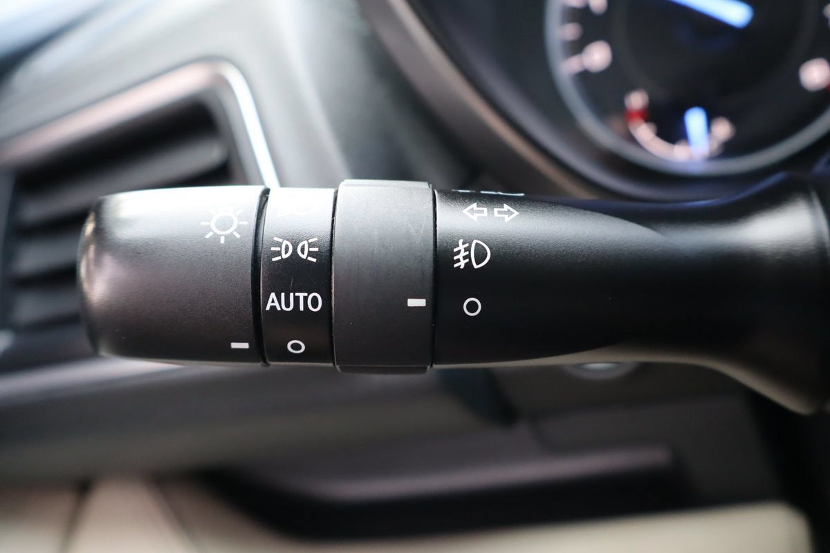 Used 2019 Subaru Ascent Limited w/ Popular Package #2 AWD/4WD image 34
