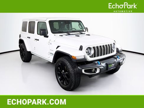 Used 2024 Jeep Wrangler Unlimited Sahara AWD/4WD image 1