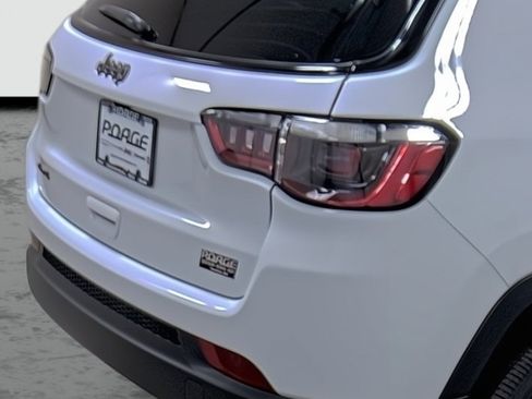 New 2026 Jeep Compass Latitude image 13