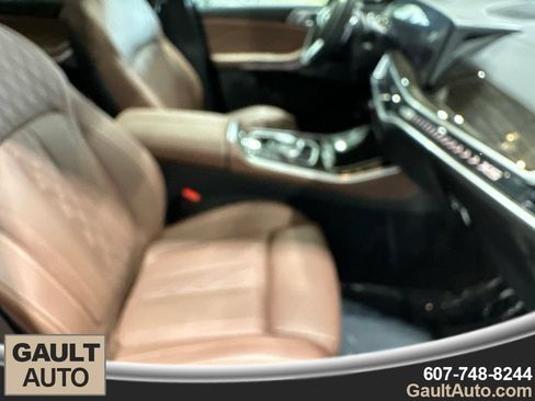 Used 2024 BMW X5 xDrive50e w/ M Sport Package AWD/4WD image 18