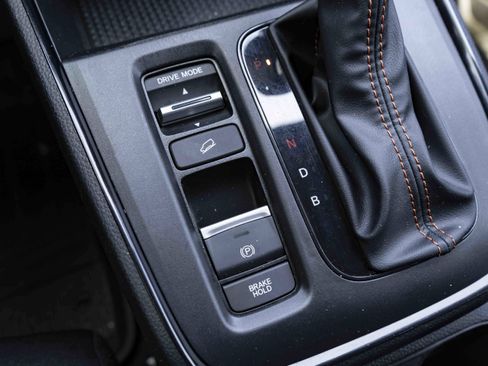 Used 2025 Honda CR-V Sport image 28