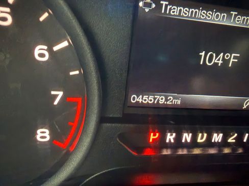 Certified 2019 Ford F150 XL w/ Equipment Group 101A Mid RWD image 14