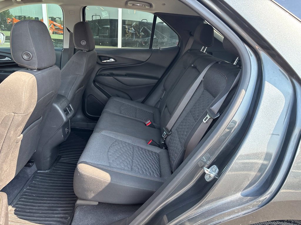 Used 2021 Chevrolet Equinox LT AWD/4WD image 16
