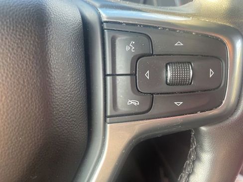 Used 2024 Chevrolet Suburban Premier AWD/4WD image 12