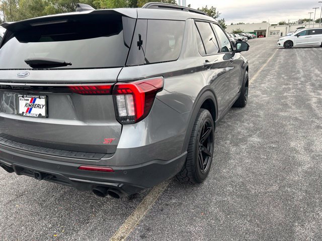Used 2026 Ford Explorer ST w/ Sun And Sound Package AWD/4WD image 10