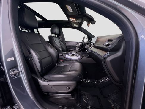 Used 2021 Mercedes-Benz GLS 450 4MATIC image 31