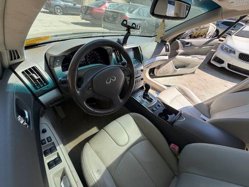 Used 2013 INFINITI G37 x Sedan w/ Premium Pkg AWD/4WD image 11