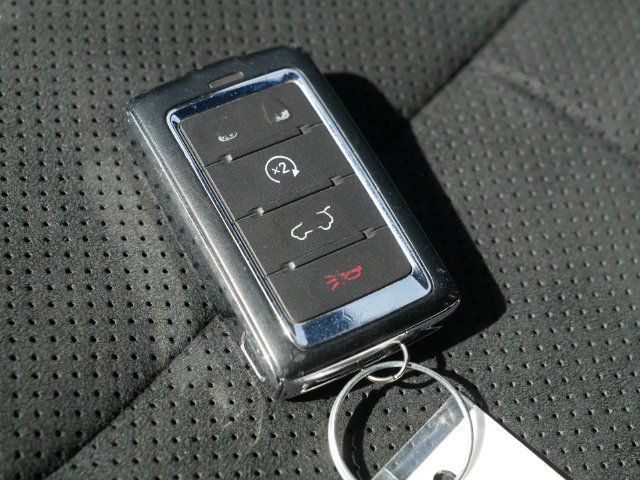 Used 2024 Jeep Grand Cherokee Altitude AWD/4WD image 36