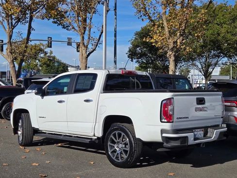 Used 2019 GMC Canyon Denali image 6