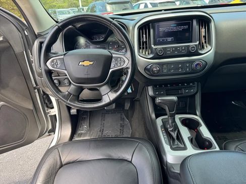 Used 2017 Chevrolet Colorado ZR2 w/ LPO, Premium Interior Package AWD/4WD image 12