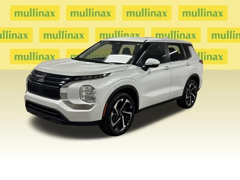 Used 2022 Mitsubishi Outlander ES FWD image 7