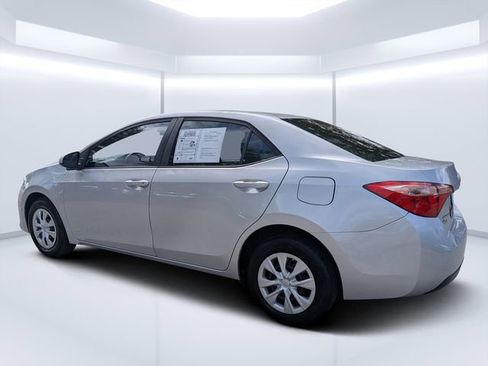 Used 2019 Toyota Corolla L image 5