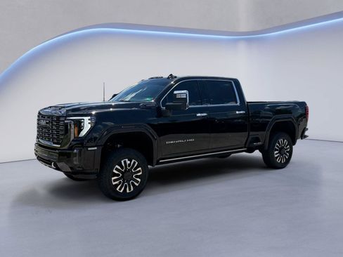 Used 2024 GMC Sierra 2500 Denali Ultimate AWD/4WD image 7