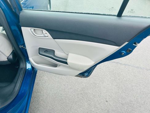 Used 2013 Honda Civic LX image 23