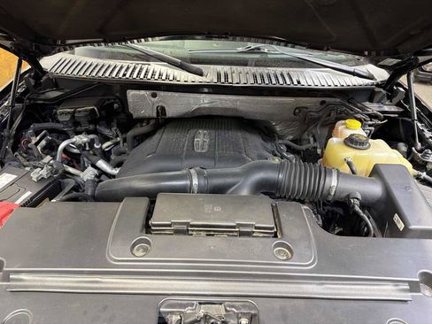 Used 2017 Lincoln Navigator Reserve image 31