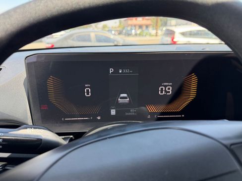 Used 2025 Kia K4 FWD image 40