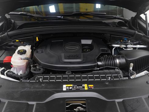 Used 2024 Jeep Grand Cherokee Summit image 33