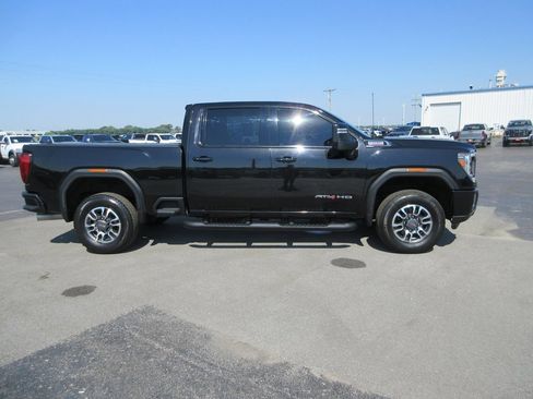Used 2022 GMC Sierra 2500 AT4 w/ Gooseneck/5TH Wheel Package AWD/4WD image 2