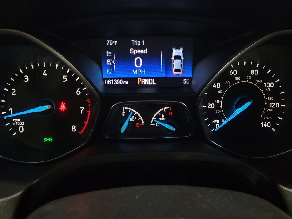 Used 2018 Ford Focus SE FWD image 23