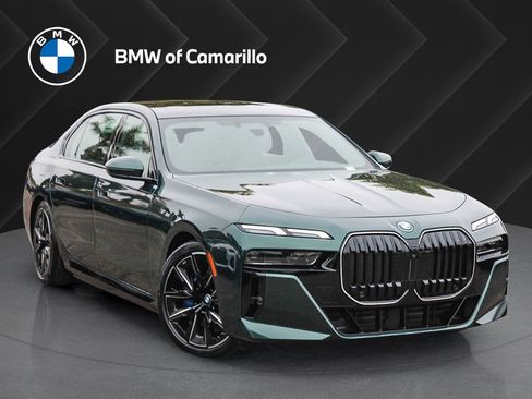 New 2026 BMW i7 xDrive60 AWD/4WD image 1