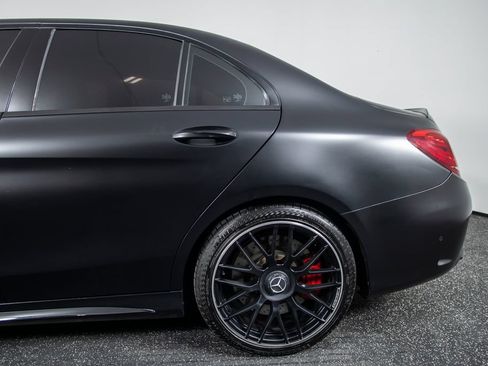 Used 2018 Mercedes-Benz C 63 AMG S image 22