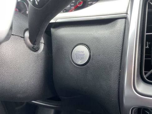 Certified 2023 Kia Sorento EX AWD/4WD image 27