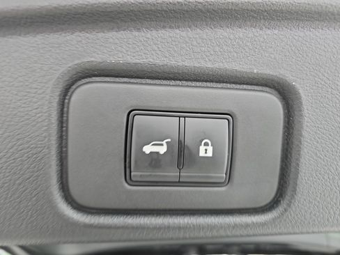 New 2026 Nissan Pathfinder Platinum image 14