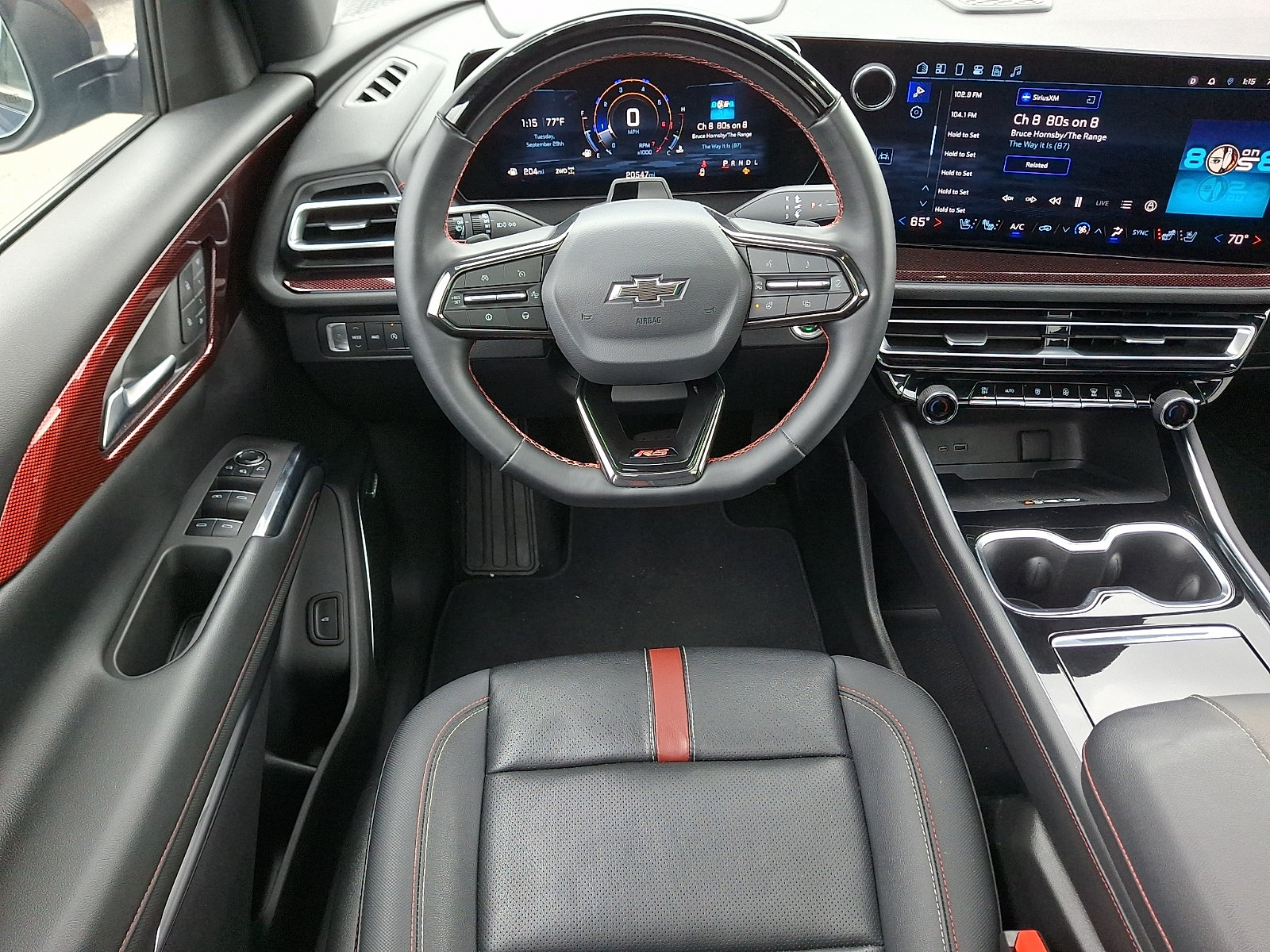 Certified 2025 Chevrolet Traverse RS AWD/4WD image 13