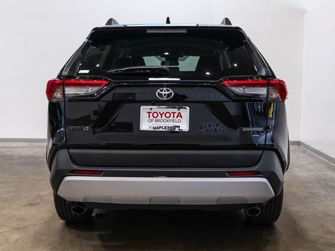 Used 2024 Toyota RAV4 Adventure AWD/4WD image 8