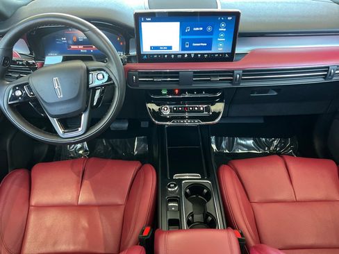 Certified 2025 Lincoln Corsair Grand Touring w/ Equipment Group 302A AWD/4WD image 13