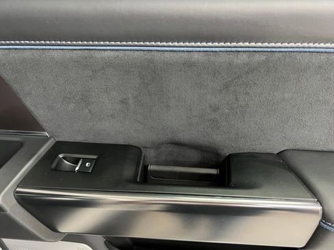 Used 2026 Ford F350 Platinum w/ Tremor Off-Road Package image 50