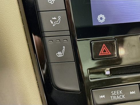 Used 2021 INFINITI QX50 Essential w/ Convenience Package FWD image 22