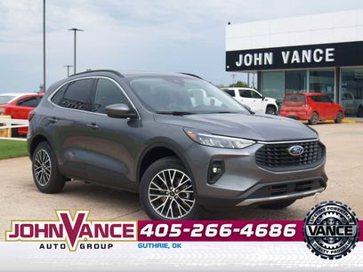 New 2025 Ford Escape SE w/ Class II Trailer Tow Package