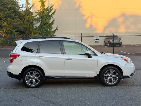 Used 2015 Subaru Forester 2.5i Touring w/ Eyesight & Navigation System AWD/4WD image 5