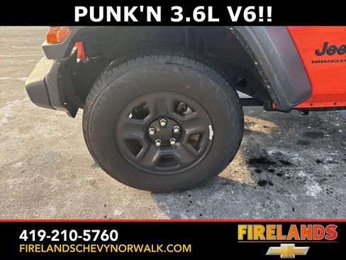 Used 2023 Jeep Wrangler Sport image 14