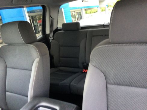 Used 2017 Chevrolet Silverado 1500 LT w/ All Star Edition AWD/4WD image 16