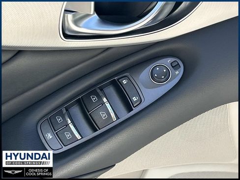 Used 2020 INFINITI Q50 Luxe w/ Cargo Package RWD image 17