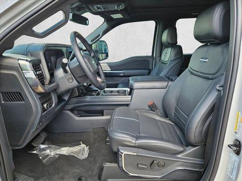 New 2026 Ford F250 Platinum image 4