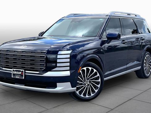 Certified 2026 Hyundai Palisade Calligraphy FWD image 1