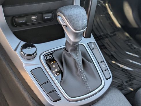 Certified 2024 Kia Seltos LX image 27