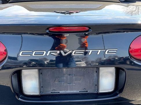 Used 2000 Chevrolet Corvette Convertible w/ Memory Pkg image 4