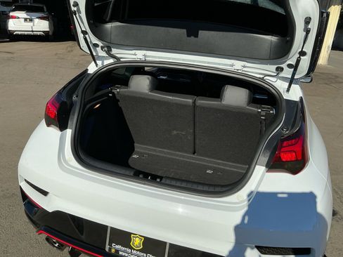 Used 2021 Hyundai Veloster N image 27