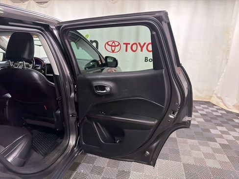 Used 2019 Jeep Compass Trailhawk image 13