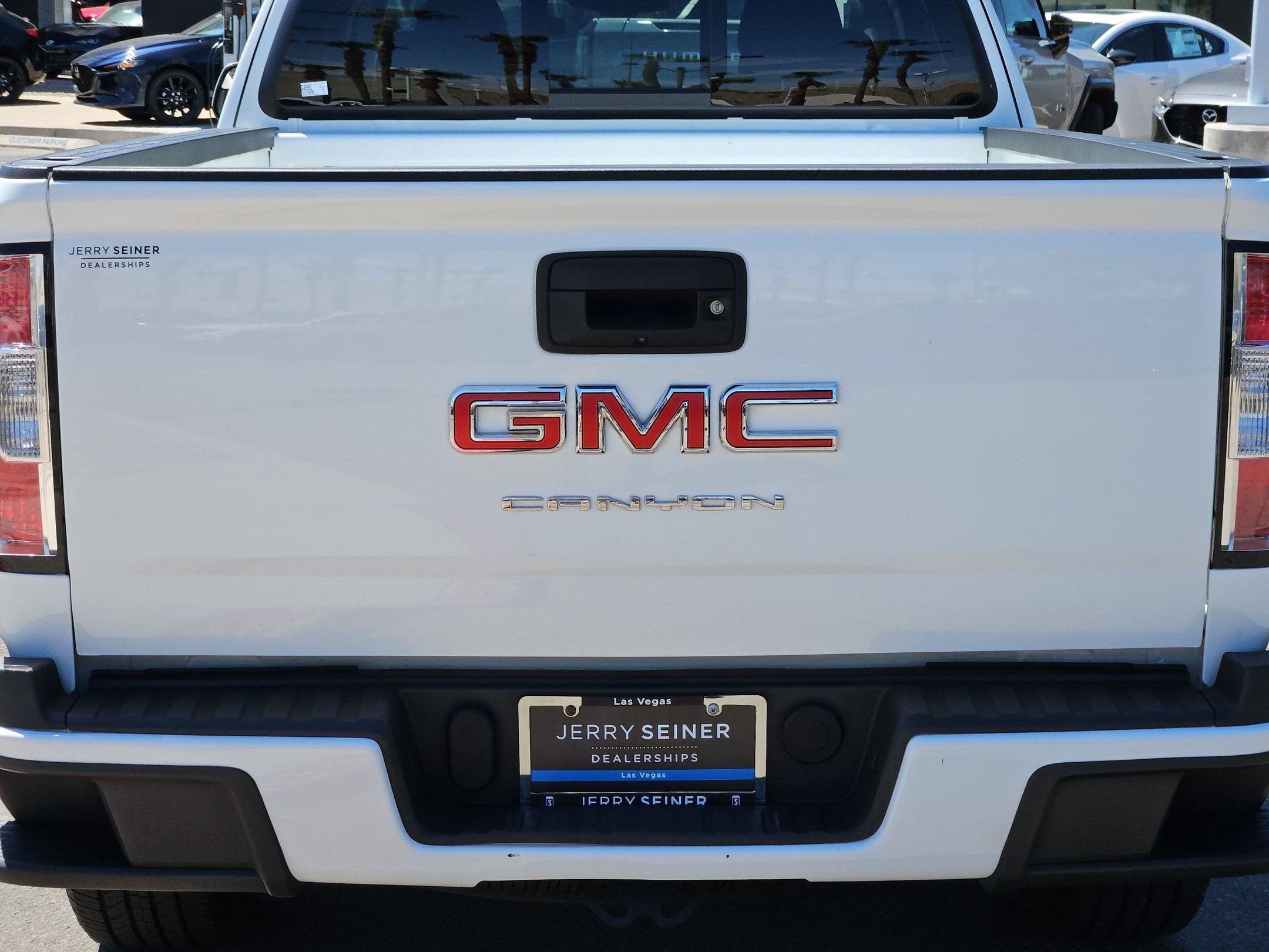 Certified 2022 GMC Canyon Elevation RWD image 13