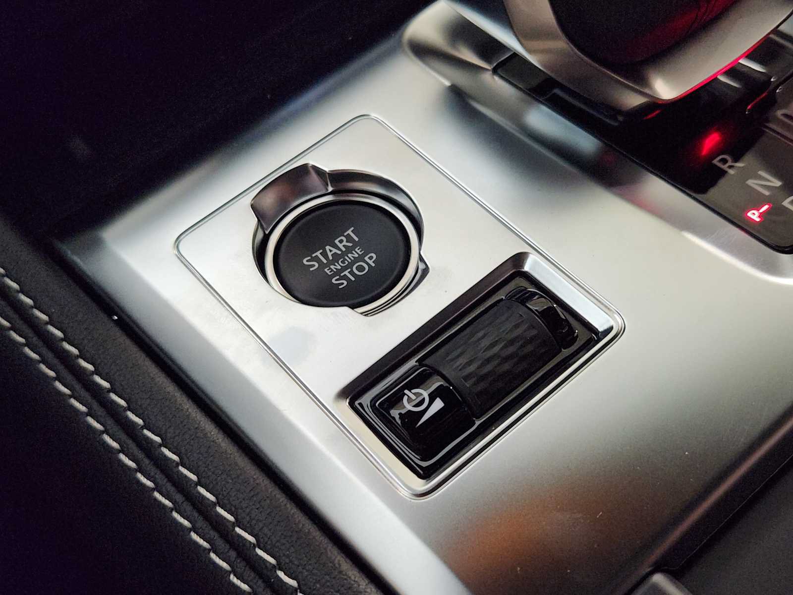 New 2026 Jaguar F-PACE R-Dynamic S AWD/4WD image 20