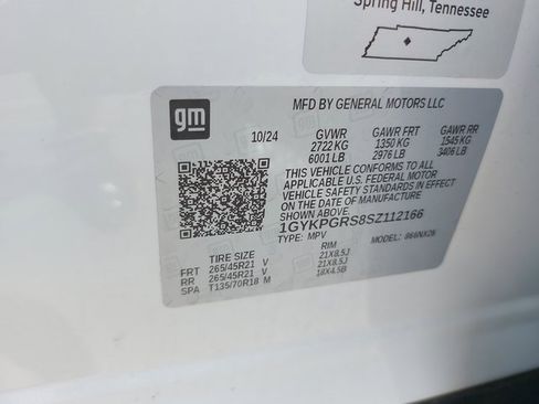 Used 2025 Cadillac XT6 Sport w/ LPO, Floor Liner Package image 43