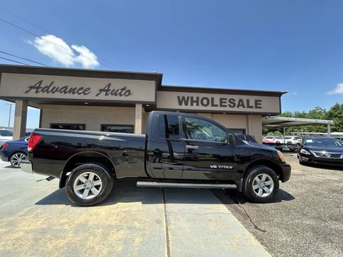 Used 2012 Nissan Titan SV w/ SV Value Truck Pkg AWD/4WD image 1