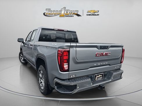 Used 2024 GMC Sierra 1500 SLE w/ Preferred Package AWD/4WD image 7
