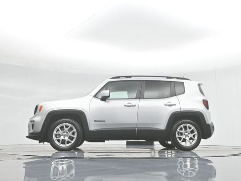 Used 2019 Jeep Renegade Latitude image 8